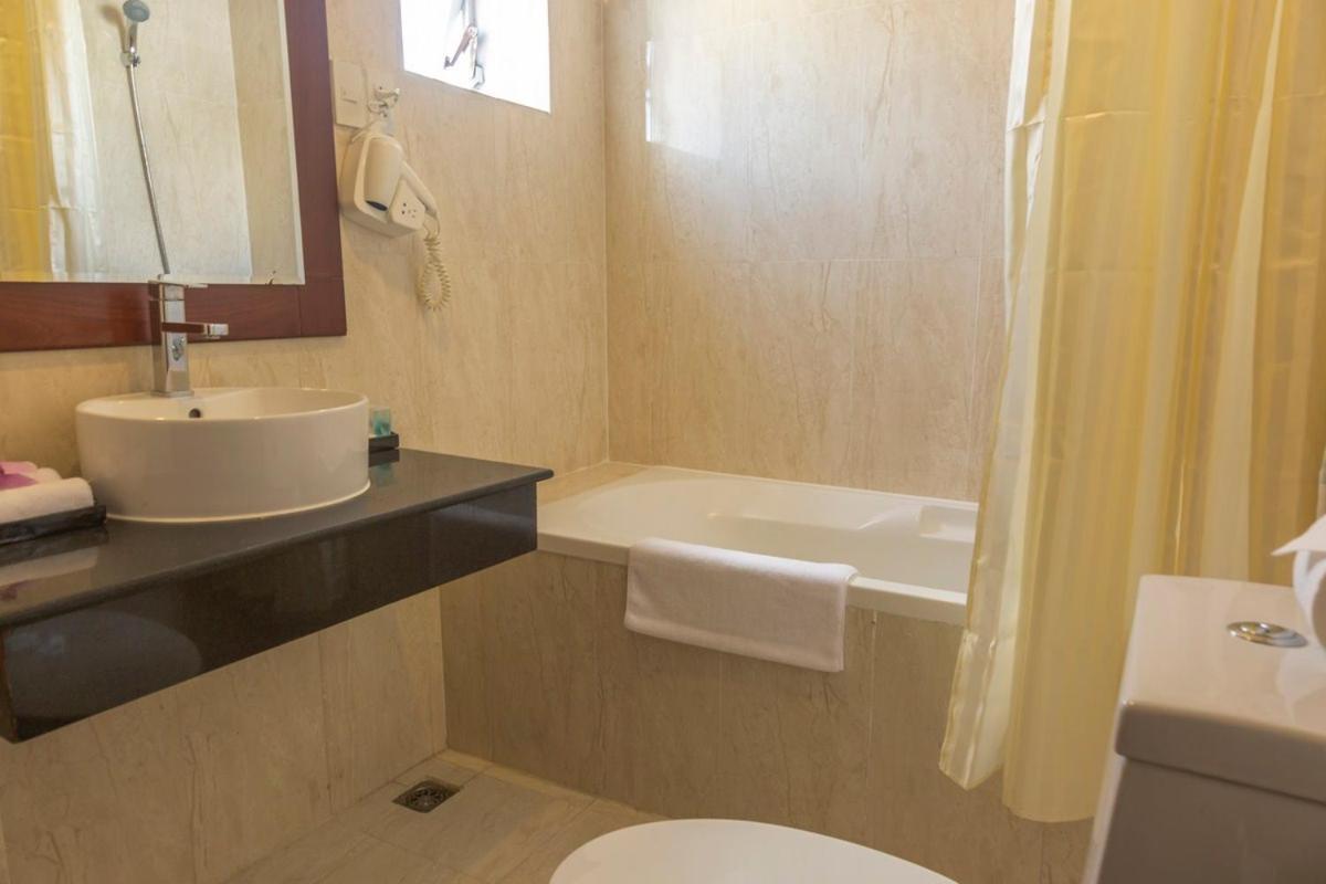 Park View Saigon Hotel Ho Chi Minh City Exterior photo